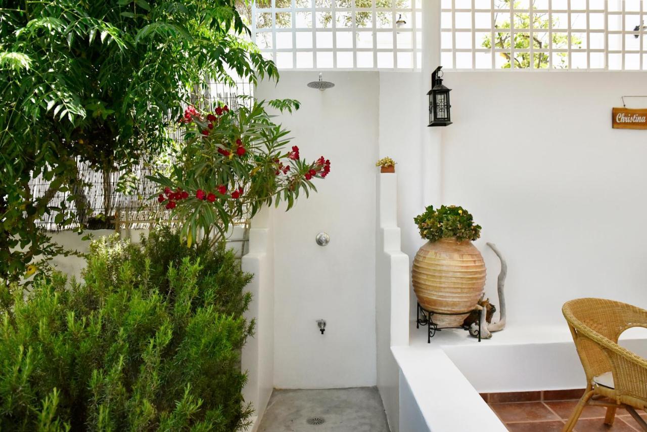 Cristina'S House Villa Adamantas Exterior photo