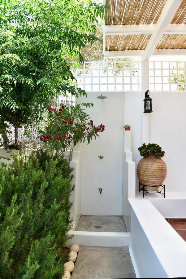 Cristina'S House Villa Adamantas Exterior photo