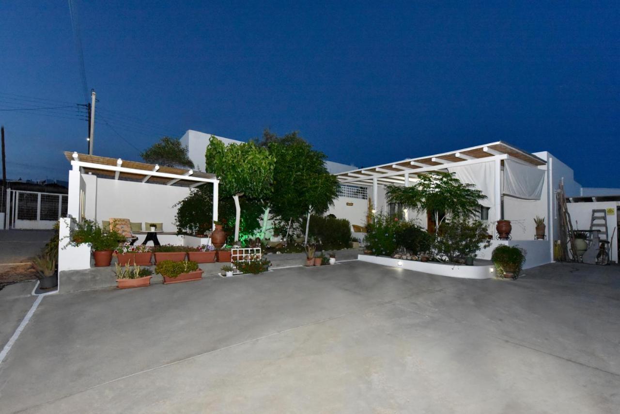 Cristina'S House Villa Adamantas Exterior photo