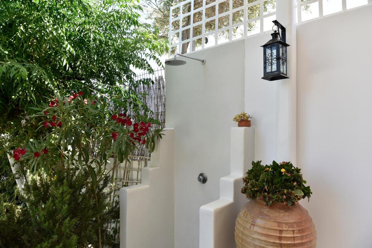 Cristina'S House Villa Adamantas Exterior photo